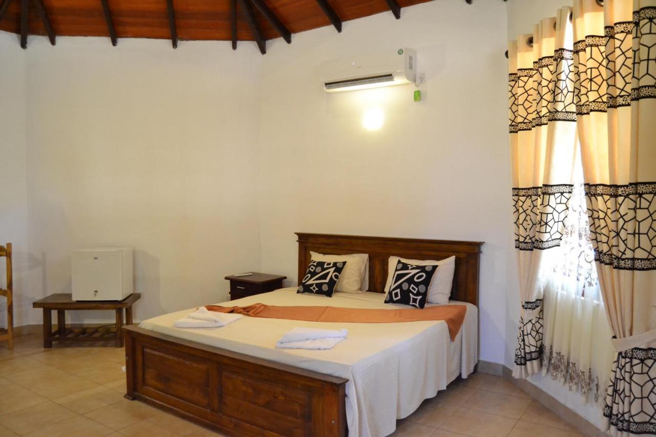 Nirukthie Beach Resort & Restaurant Kalpitiya Zewnętrze zdjęcie