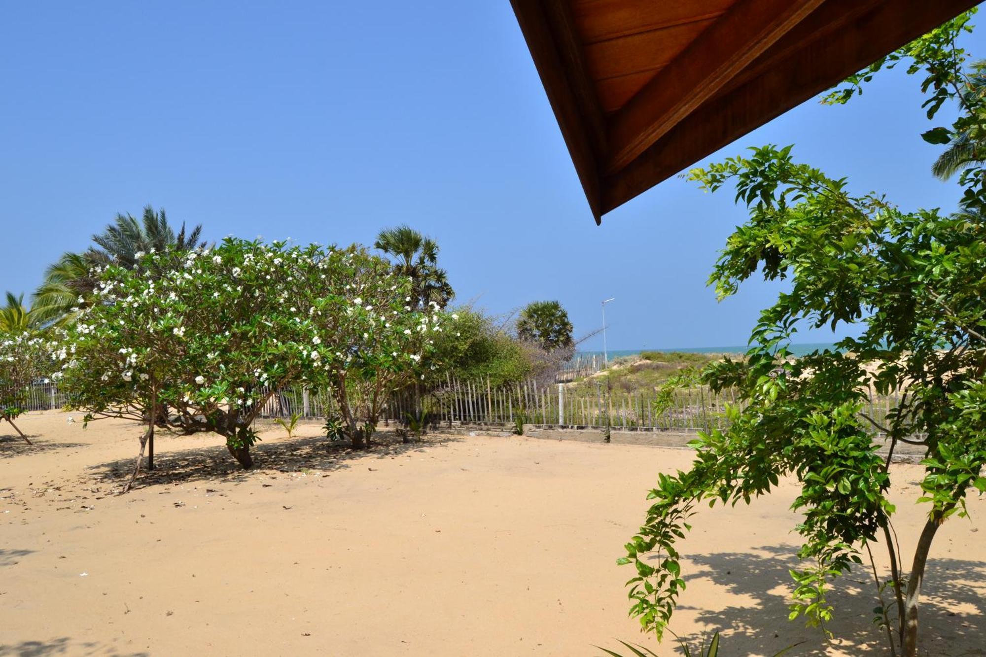 Nirukthie Beach Resort & Restaurant Kalpitiya Zewnętrze zdjęcie